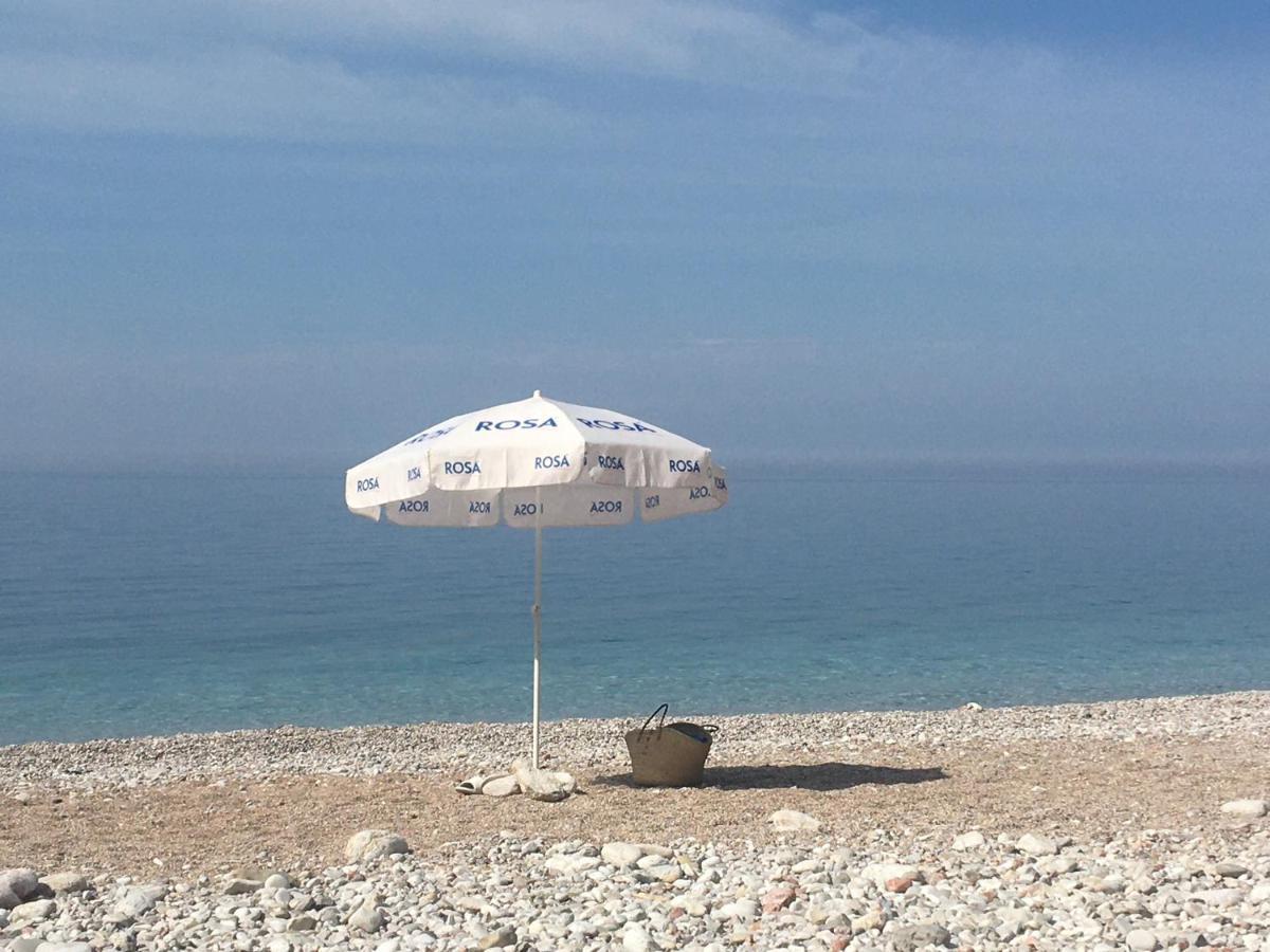Casa Al Mare Petrovac, Montenegro エクステリア 写真